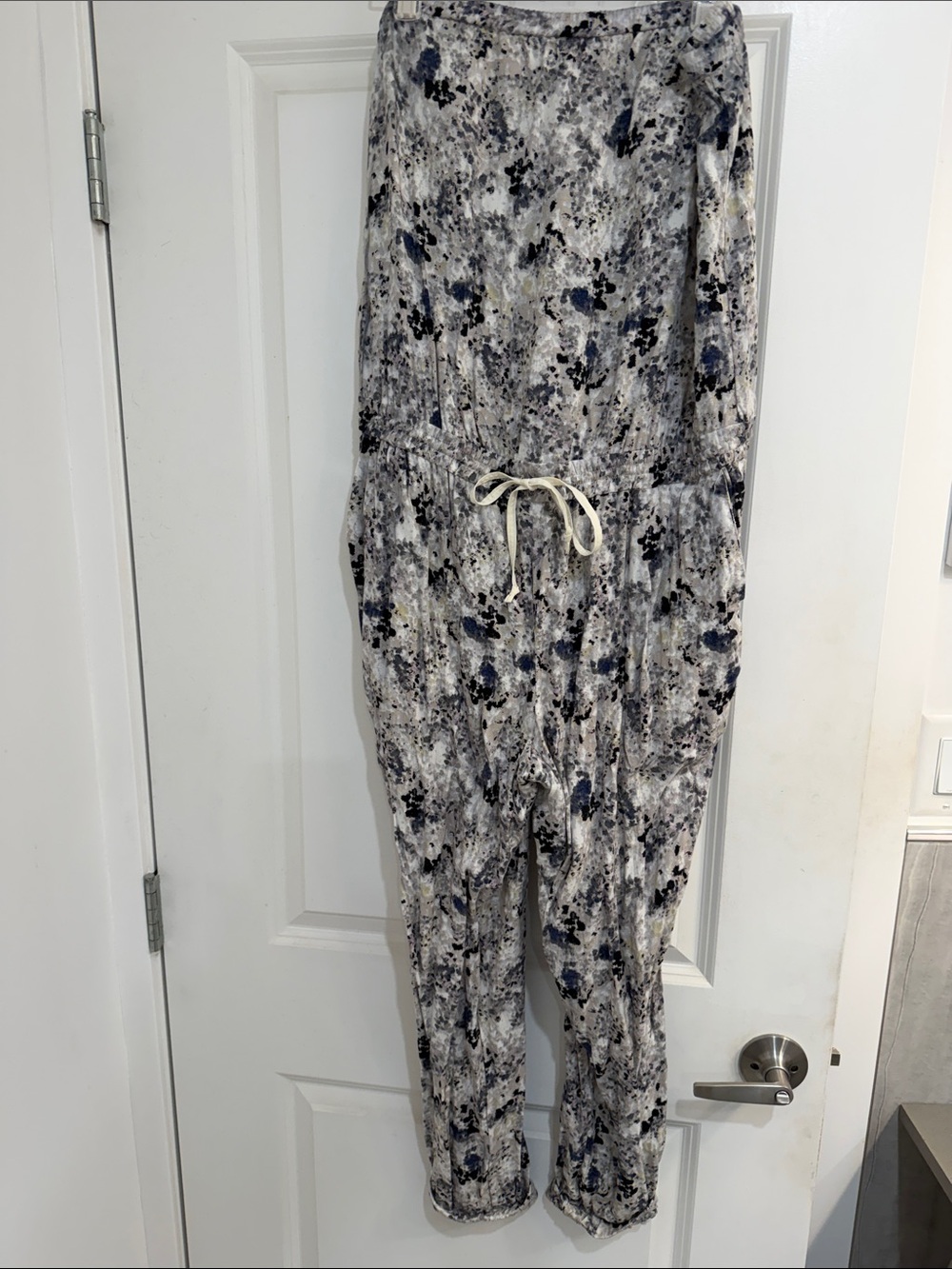 Talula Abstract Print Drawstring Jumpsuit in Gray & Black